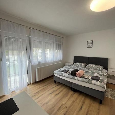 Opg - Zm Apartmani Martinovic Novska Exteriör bild